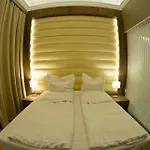 Elektor Premium 3*