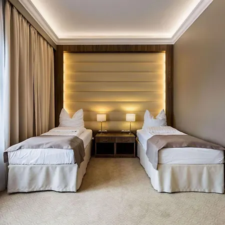 Elektor Premium 3* Краков