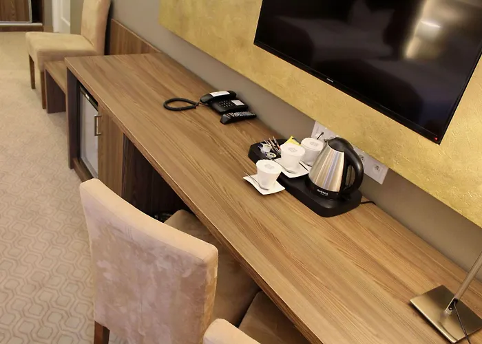 Elektor Premium Hotel 3*