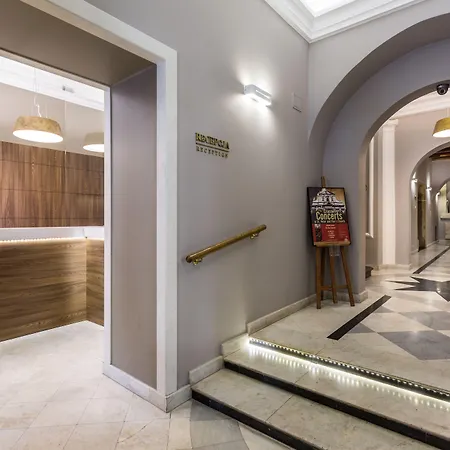 Elektor Premium Hotel