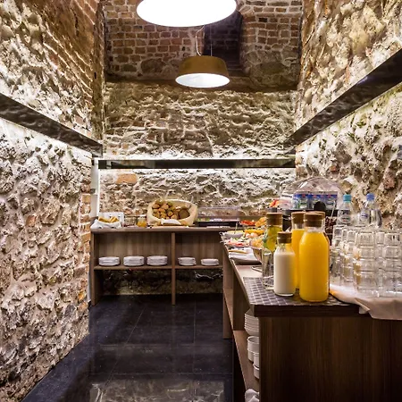 Elektor Premium Hotel 3*