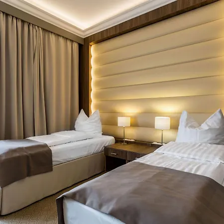 Hotell Elektor Premium 3*