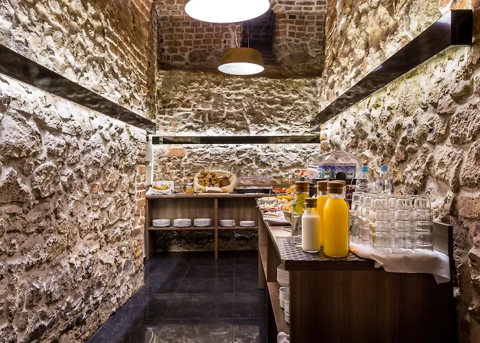 Elektor Premium ホテル 3*